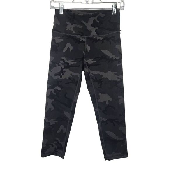 ZYIA Forest Camo Luxe Hi Rise Capri 20" Legging Size 4 - Picture 3 of 9